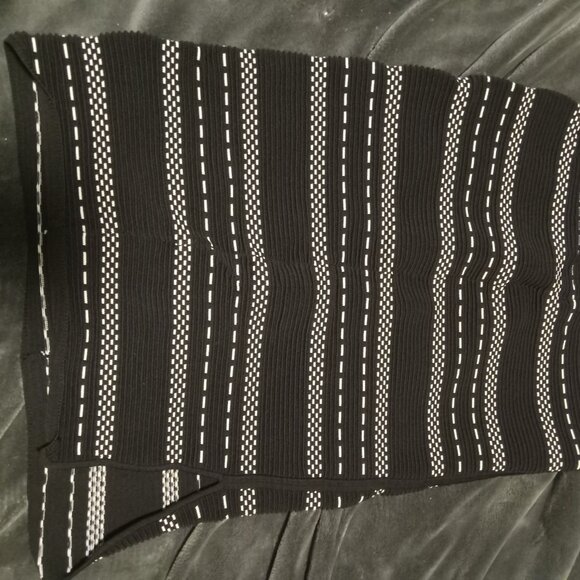 Bodycon skirt size M - Picture 1 of 2